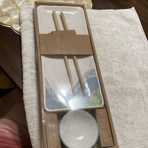 Market Finds Sushi Set